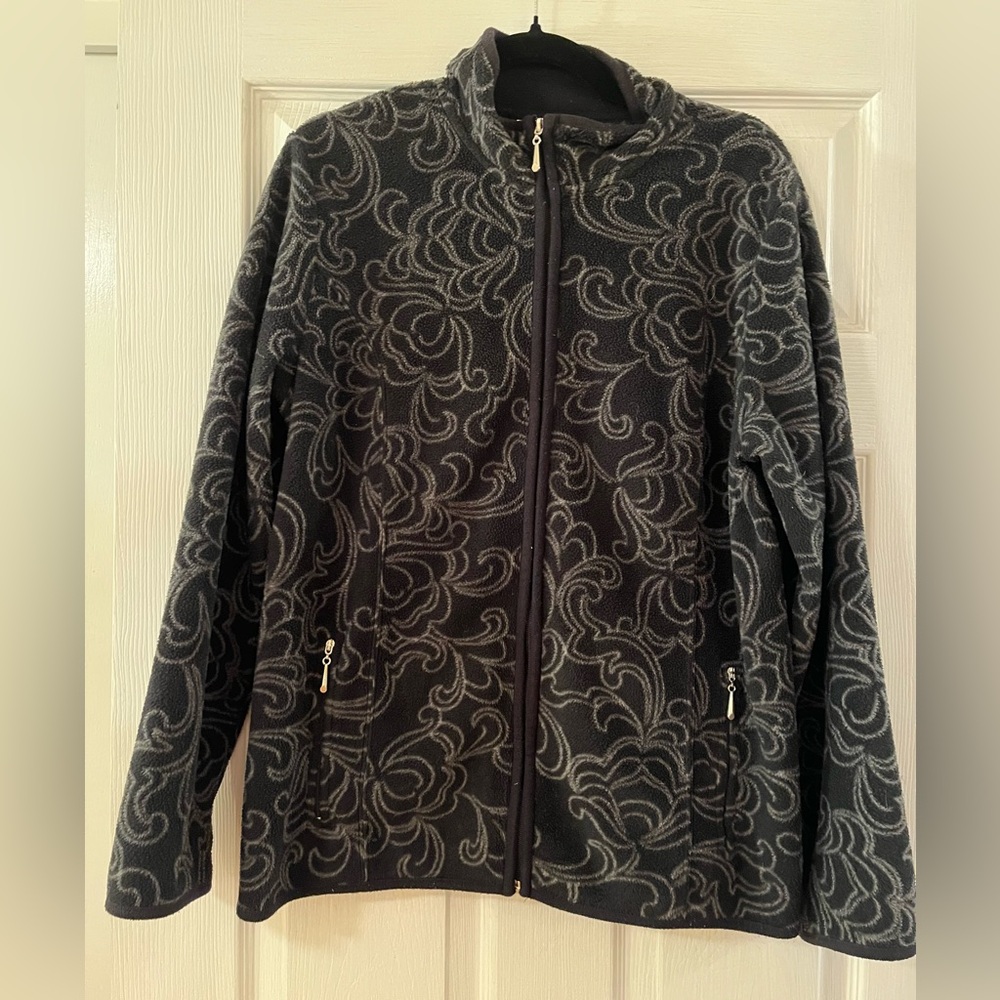 Karen Scott Black Jacket with Elegant Swirl Design